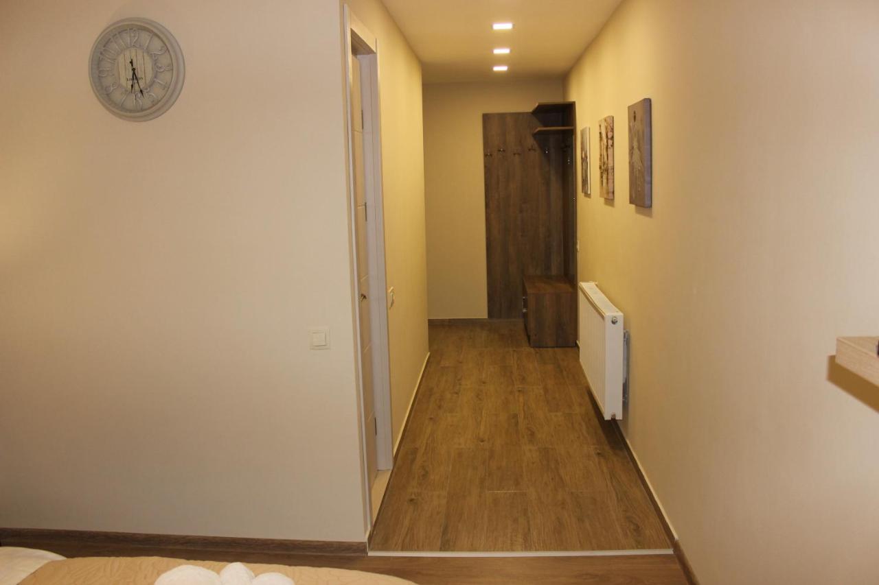 golden borjomi Aparthotel Buitenkant foto