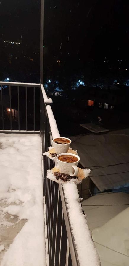 golden borjomi Aparthotel Buitenkant foto